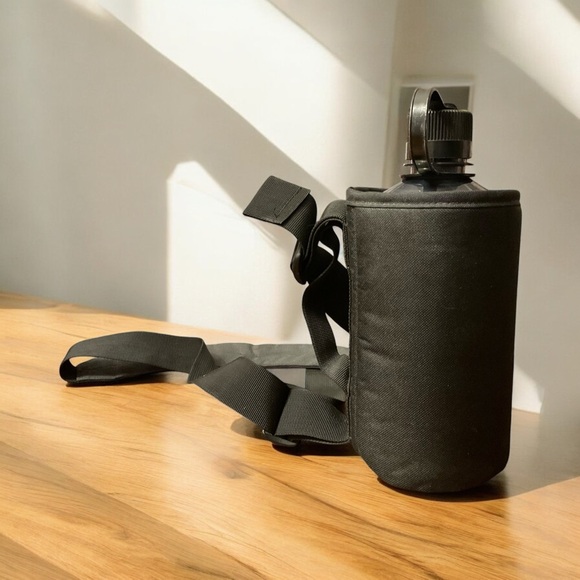 Nalgene Hydration 1000Ml Bottle & Adjustable Strap Case! - Picture 8 of 15